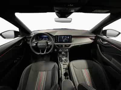 Skoda Kamiq Monte-Carlo+DSG+LM18+Led (2025) - Foto 2