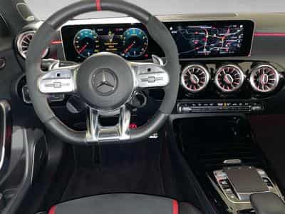 Mercedes A 35 AMG 2.0 4 Matic Aeropaket Burmester (2019) - Foto 6