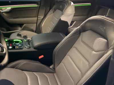 VW Touareg R-Line / Final Edition (2026) - Foto 9