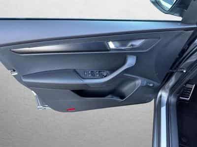 Skoda Karoq Sportline 1.5 DSG/ACC/AHK/2026/5-J Garan (2025) - Photo 12