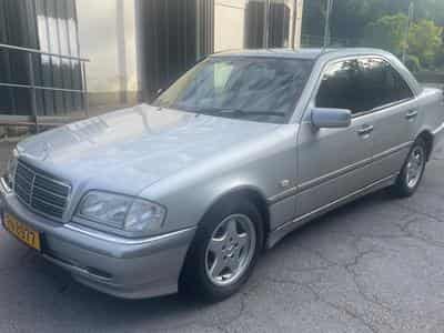 Mercedes C 220 CDI (1999) - Photo 1