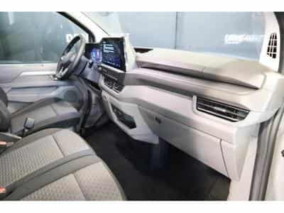 VW T7 Style LONG LR (2026) - Photo 12