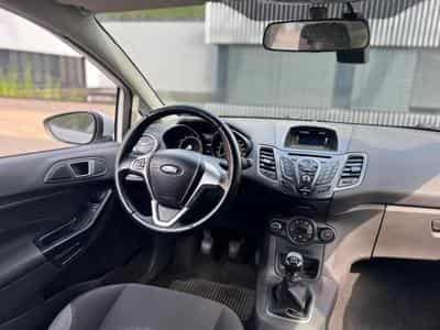 Ford Fiesta Manuelle / Essence (2015) - Foto 10