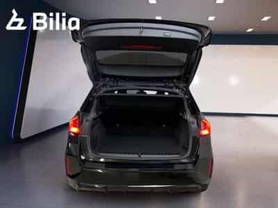 BMW iX1 xDrive30 Head-Up HK HiFi DAB (2025) - Foto 11