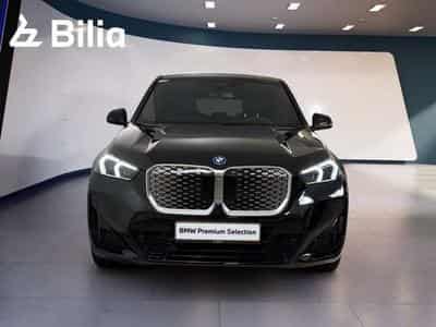 BMW iX1 xDrive30 Head-Up HK HiFi DAB (2025) - Foto 2