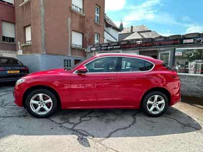Alfa-Romeo Stelvio 2.0 201CV Q4 (2018) - Foto 4