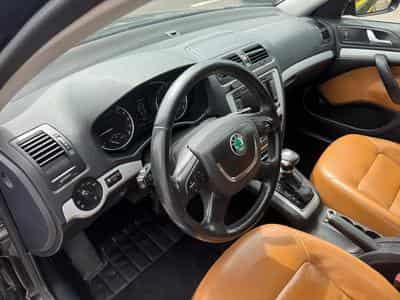 Skoda Octavia 1.9 TDI (2010) - Photo 5