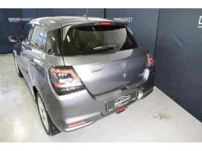 Suzuki Swift GL+ (2026) - Photo 3