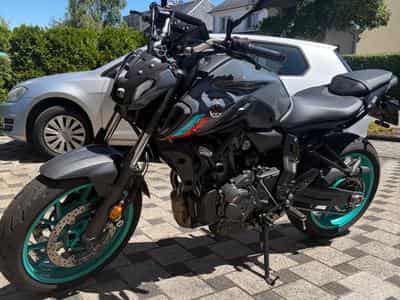 Yamaha MT07 Cyan Blue (2023) - Photo 1