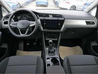 VW Touran (2026) - Photo 11