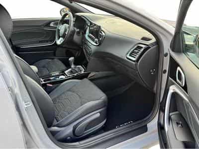 Kia Ceed (2025) - Photo 9