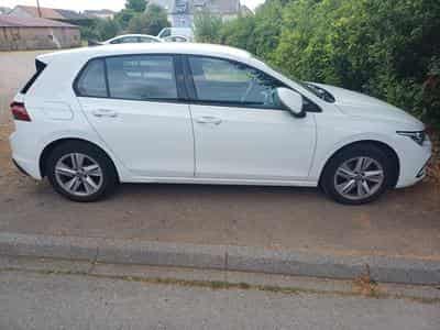 VW Golf VIII Life (2020) - Photo 1
