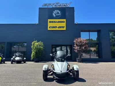 BRP Can-Am Spyder RT (2010) - Foto 1