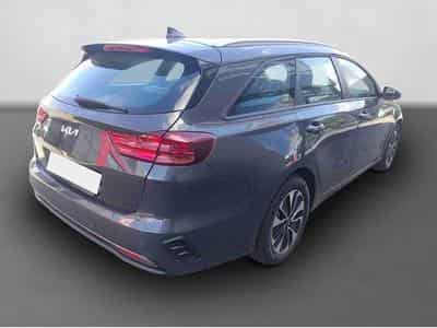 Kia Ceed (2022) - Photo 4