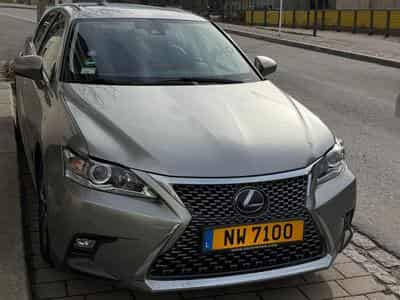 Lexus CT 200H 99 cv Business Model (2018) - Foto 3