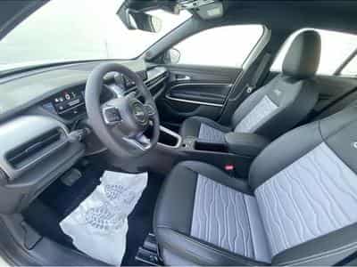 Jeep Wrangler (2026) - Photo 8