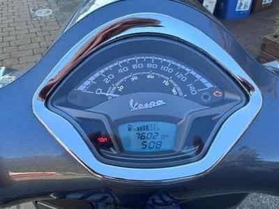 Vespa GTS (2019) - Foto 1
