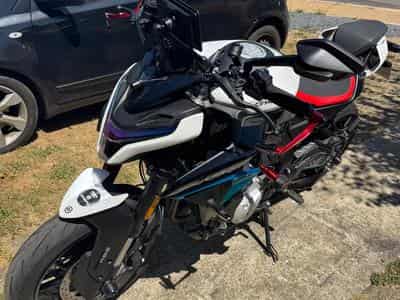 CF Moto MT 675 NK (2025) - Foto 1