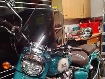 Royal Enfield Classic 2 Zylinders 4 temps (2025) - Foto 2