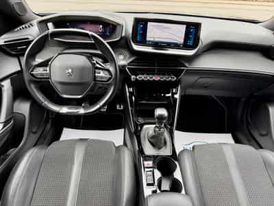 Peugeot 2008 1.2 PureTech 130 GT-Line NAVI/CAM/LED (2020) - Photo 8