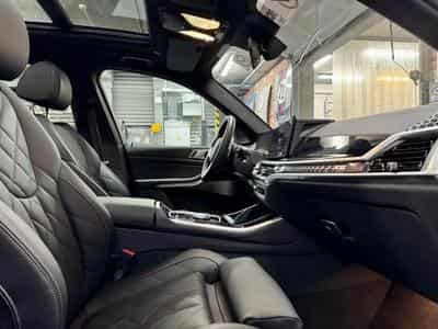 BMW X5 (2025) - Photo 8