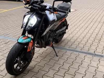 KTM Duke Nacked (2018) - Foto 1