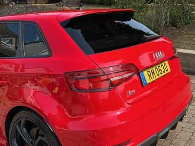 Audi S3 Sportback 2.0 TFSI quattro S tronic (2019) - Photo 10