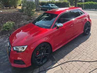 Audi S3 Sportback 2.0 TFSI quattro S tronic (2019) - Photo 1