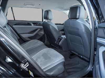 VW Passat (2025) - Photo 4