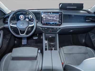 VW Passat (2025) - Photo 5