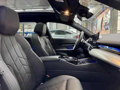 BMW 540 (2024) - Photo 8