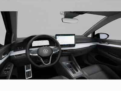 VW Golf (2025) - Photo 2