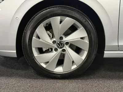 VW Golf (2020) - Photo 4