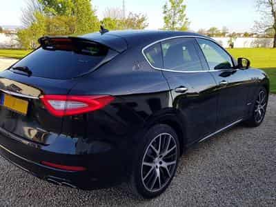 Maserati Levante GRANSPORT (2018) - Photo 1