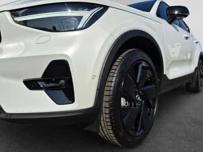 Volvo XC40 (2024) - Photo 6