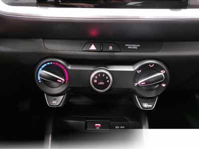 Kia Stonic (2026) - Foto 10