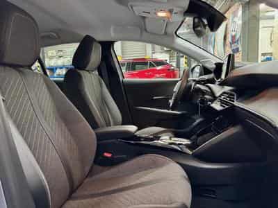 Peugeot 208 (2025) - Photo 8