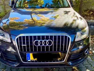 Audi Q5 S-tronic QUATRO (2012) - Photo 1