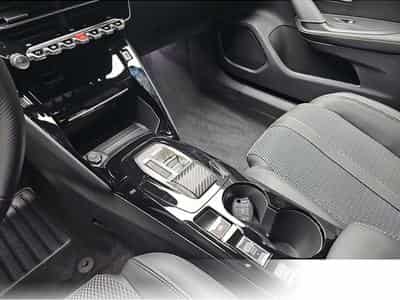 Peugeot 2008 (2026) - Photo 11