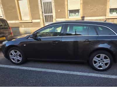 Opel Insignia fk11 (2010) - Photo 1
