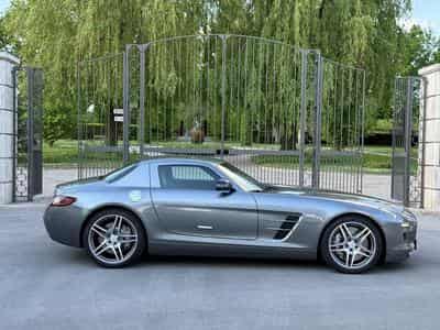 Mercedes SLS AMG AMG Coupé 6.3L V8 (2011) - Foto 3