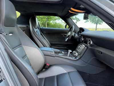 Mercedes SLS AMG AMG Coupé 6.3L V8 (2011) - Foto 14