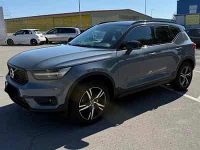 Volvo XC40 R Design (2019) - Photo 1
