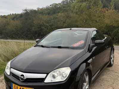 Opel Tigra Opc line (2008) - Photo 1