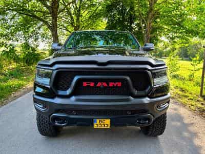 Dodge RAM Dodge RAM Rebel Quad Cab 4x4 - Ess.+LPG (2022) - Photo 3