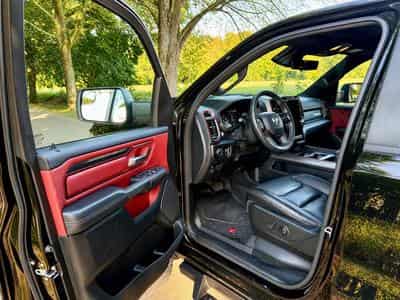 Dodge RAM Dodge RAM Rebel Quad Cab 4x4 - Ess.+LPG (2022) - Photo 7