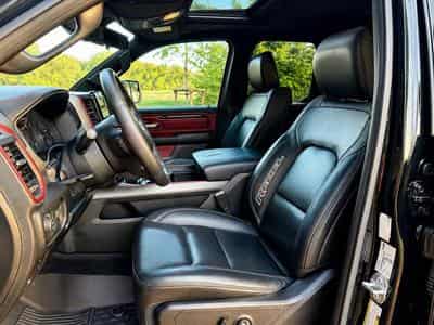 Dodge RAM Dodge RAM Rebel Quad Cab 4x4 - Ess.+LPG (2022) - Photo 8