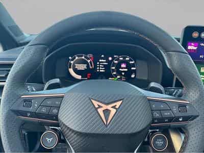 Cupra Leon (2025) - Photo 6