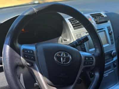 Toyota Avensis (2013) - Photo 5