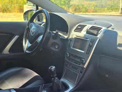 Toyota Avensis (2013) - Photo 9